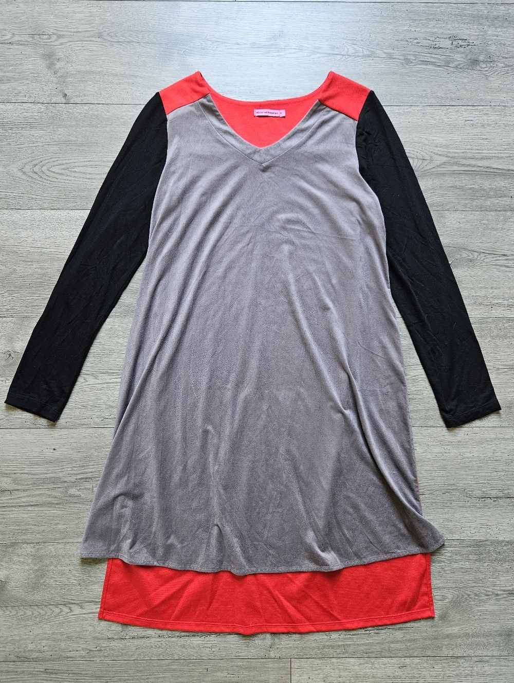 Maternal America Long Sleeve Color Block Casual Maternity Dress size S